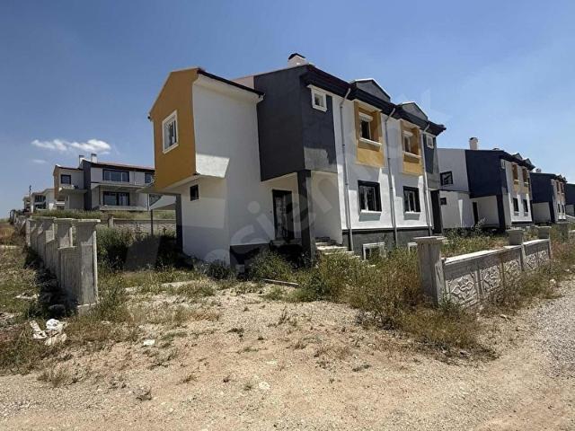 Sincan, Ankara içerisinde satılık Villa