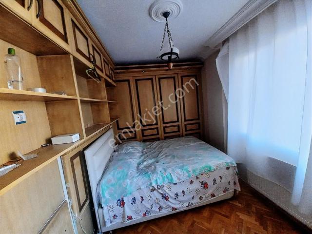 Tire, İzmir içerisinde satılık mülk