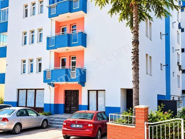 Haydar Aliyev, Derince içerisinde kiralık mülk