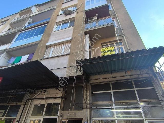 Tire, İzmir içerisinde satılık mülk