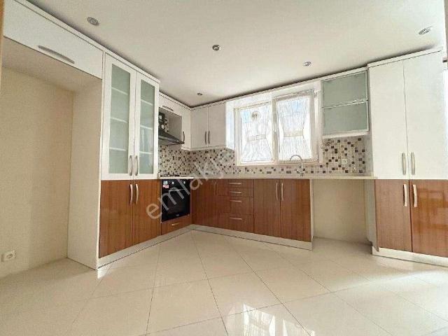 Maltepe, İstanbul içerisinde kiralık mülk