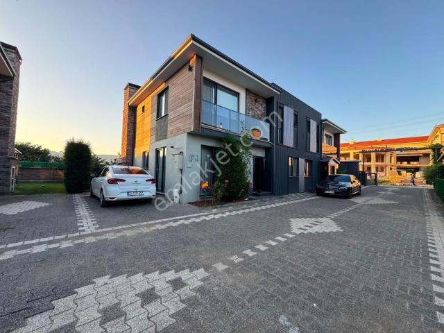 Düzce Merkez, Düzce içerisinde satılık Villa