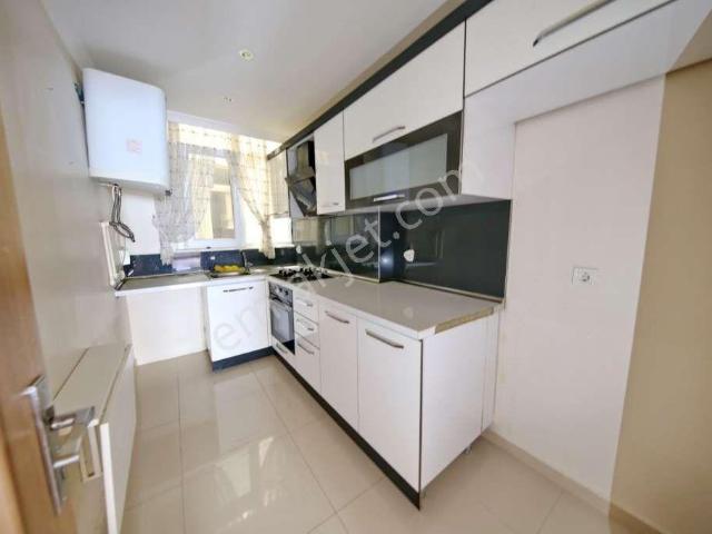 Küçükyalı, Maltepe içerisinde kiralık mülk