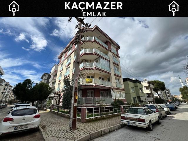 Tire, İzmir içerisinde kiralık mülk