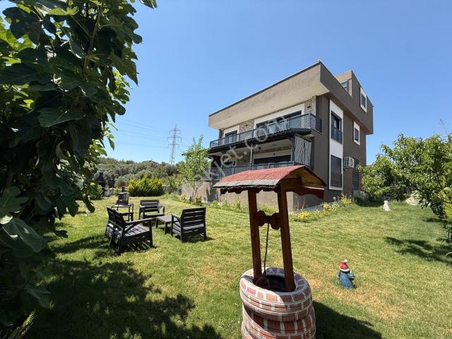 Buca, İzmir içerisinde satılık Villa