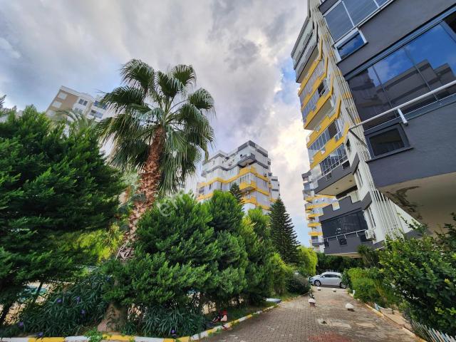 Antalya, Muratpaşa içerisinde satılık mülk