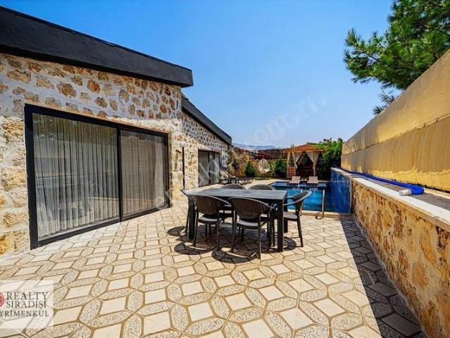 Çayköy, Kaş içerisinde satılık Villa