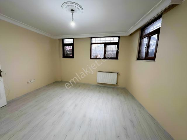 Merkez Mahallesi, Kâğıthane içerisinde kiralık mülk