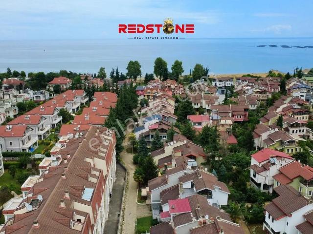 Villakent Sitesi, Yomra içerisinde kiralık Villa