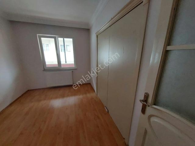 Kaşüstü, Yomra içerisinde kiralık mülk