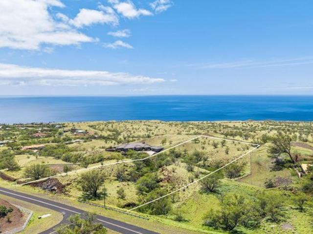 Land for sale in Waimea/Kamuela, Hawaiʻi County