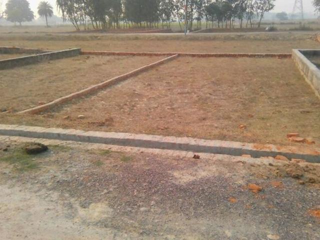 Land for sale in Hariana