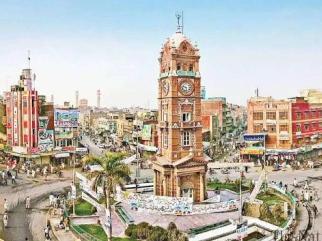 Commercial for sale in Faisalabad, Islamabad Capital Territory