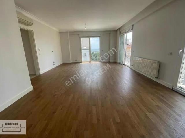Kadiköy, İstanbul içerisinde satılık mülk