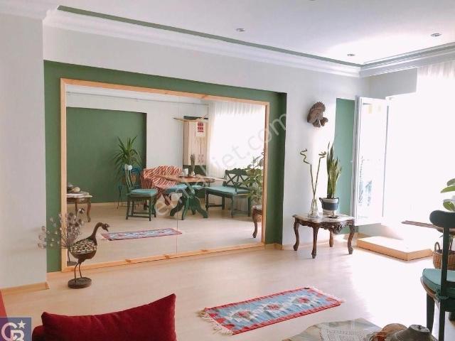Kadiköy, İstanbul içerisinde kiralık mülk