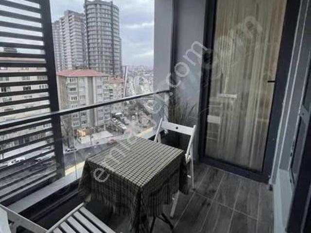 Kadiköy, İstanbul içerisinde kiralık mülk