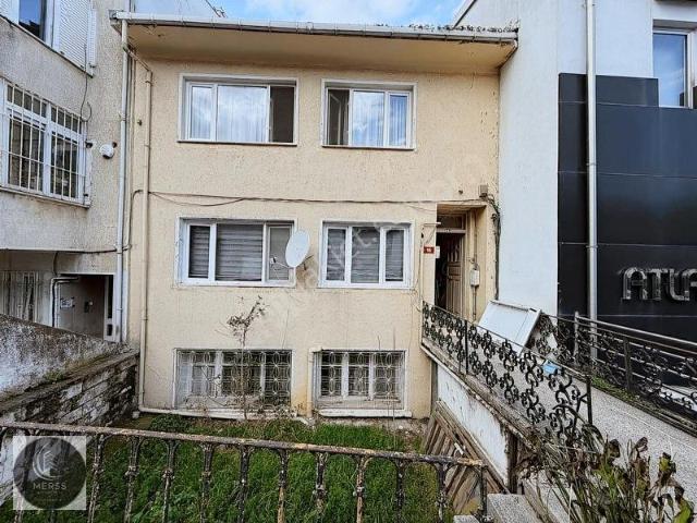 Kadiköy, İstanbul içerisinde satılık Bina