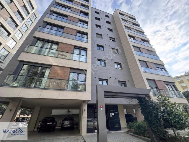 Kadiköy, İstanbul içerisinde kiralık mülk