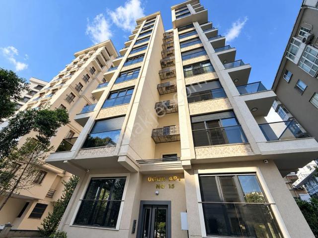 Kadiköy, İstanbul içerisinde satılık mülk