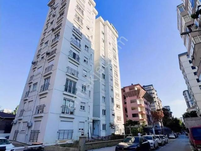 Kadiköy, İstanbul içerisinde satılık mülk