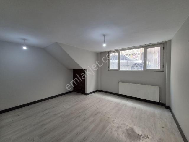 Yeldeğirmeni, Kadıköy içerisinde kiralık mülk