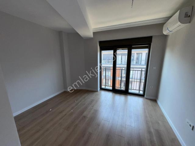 Kadiköy, İstanbul içerisinde kiralık mülk