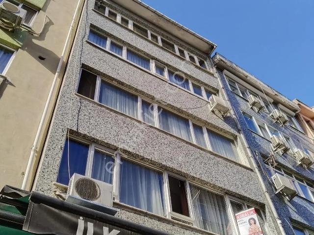 Kadiköy, İstanbul içerisinde kiralık mülk