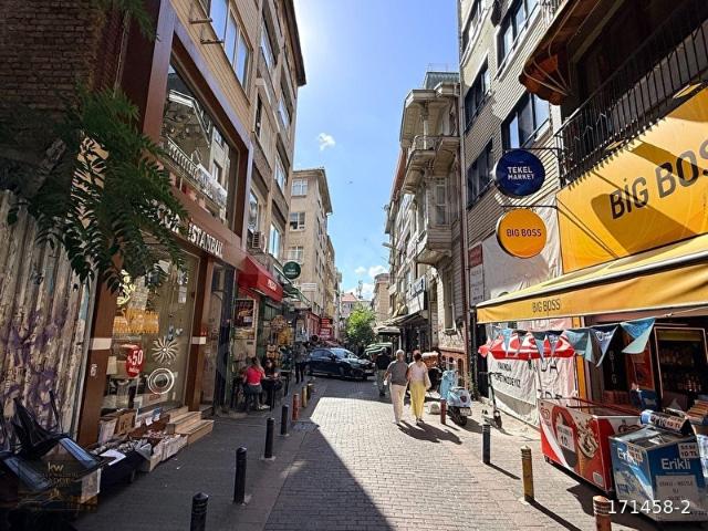 Kadiköy, İstanbul içerisinde satılık mülk