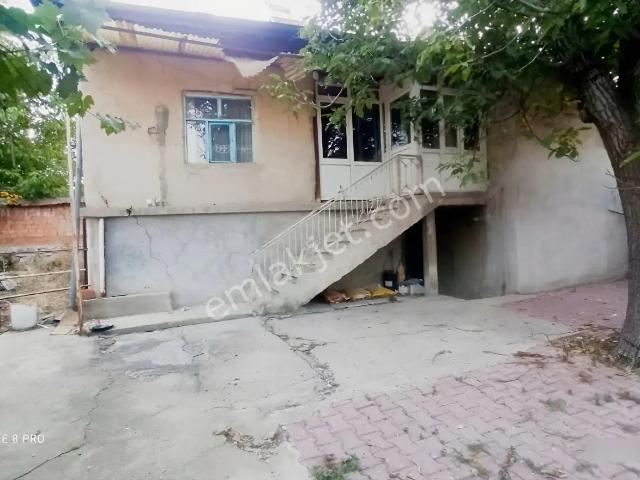 Kadinhani, Konya içerisinde satılık Villa