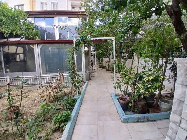Kadınlar Denizi, Kuşadası içerisinde kiralık mülk