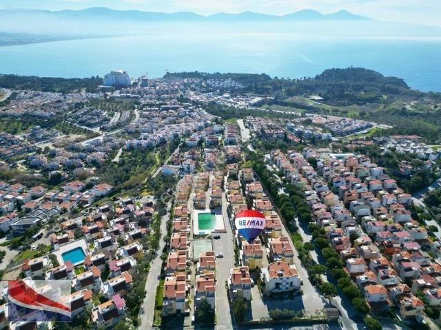 Kadınlar Denizi, Kuşadası içerisinde satılık Villa