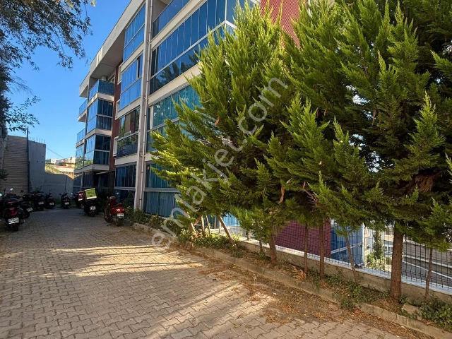 Kuşadasi, Aydin içerisinde satılık mülk