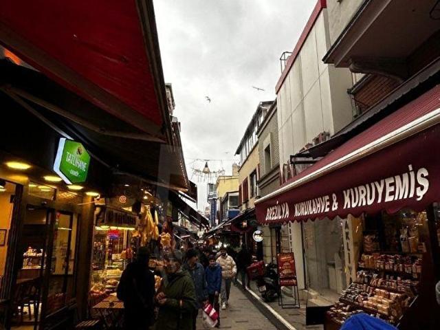 Kadiköy, İstanbul içerisinde satılık Dükkan