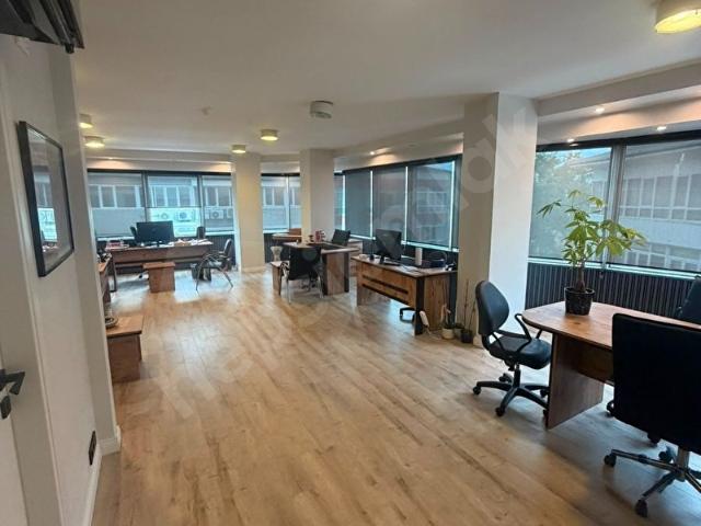 Kadiköy, İstanbul içerisinde satılık Ofis