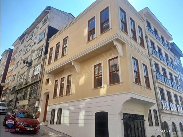Kadiköy, İstanbul içerisinde satılık Bina