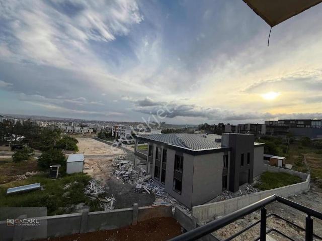 Şanliurfa içerisinde satılık Villa