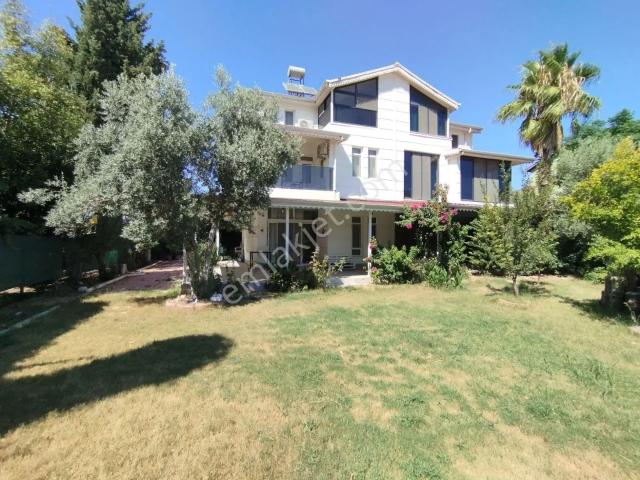 Kadriye Mahallesi, Serik içerisinde satılık Villa