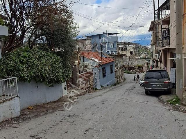 Konak, İzmir içerisinde satılık Bina