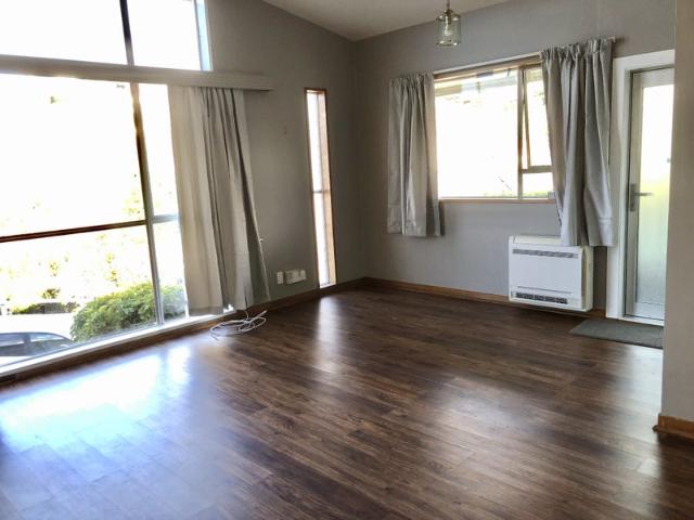 House for rent in Otakou