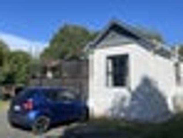 House for rent in Otakou