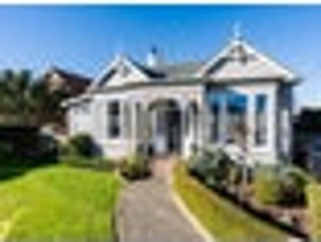 House for rent in Otakou