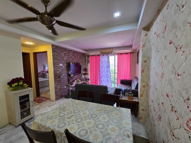 Apartment for sale in Kajang, Langat