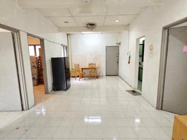 Apartment for sale in Kajang, Langat