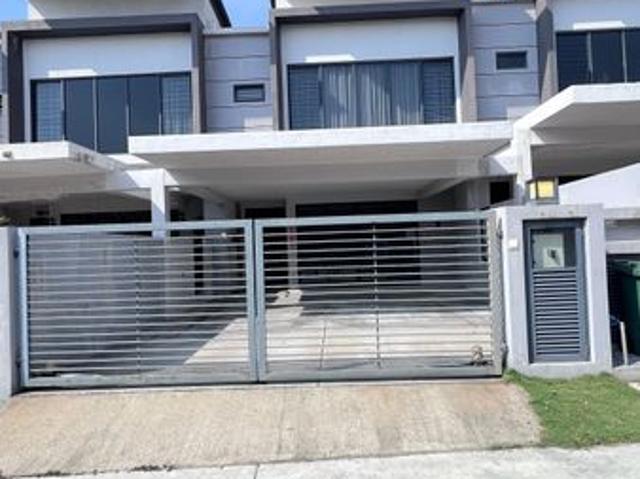House for rent in Kajang, Langat