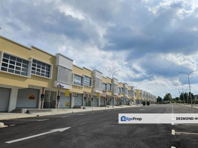 Shop for rent in Kajang, Langat