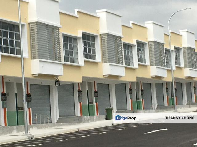 Shop for rent in Kajang, Langat