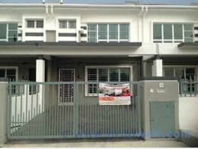 Terraced House for sale in Wellesley, Penang