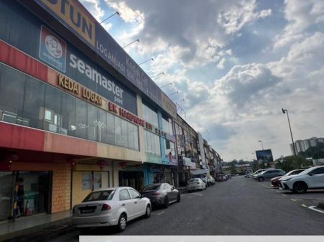 Shop for sale in Kajang, Langat