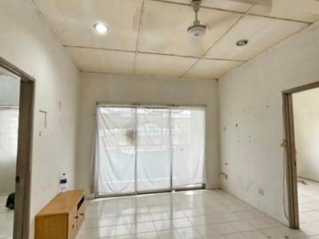 Apartment for sale in Kajang, Langat