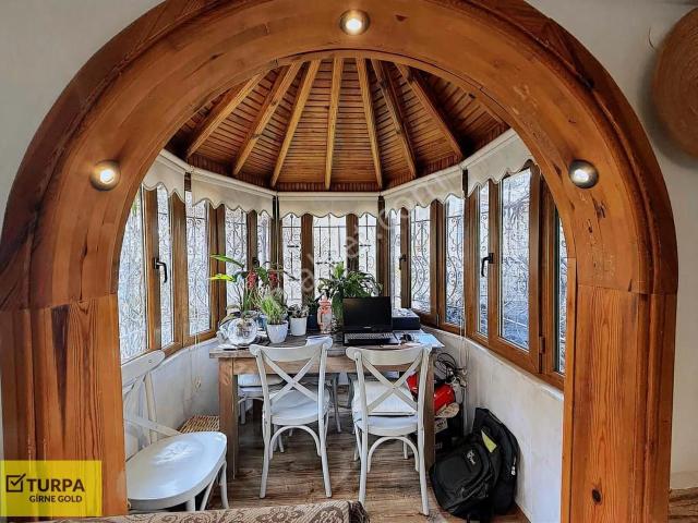 Urla, İzmir içerisinde satılık Villa